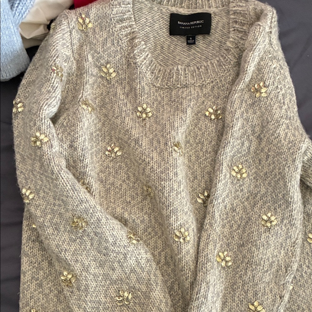 Banana Republic Cream Sweater with Gold Accents